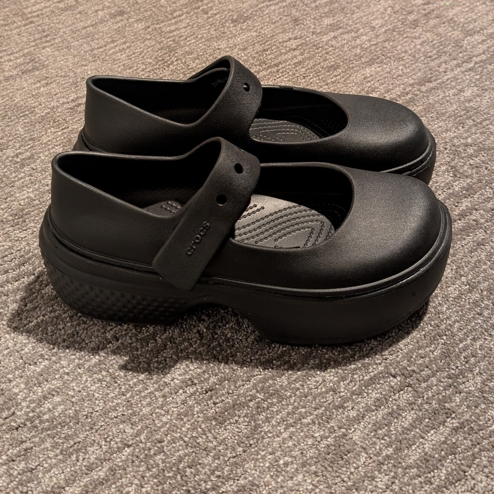 Crocs Stomp Women's Black Mary Jane Platform Shoes - W10